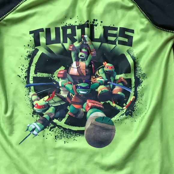 Teenage Mutant Ninja Turtles Rash Guard - Picture 3 of 3